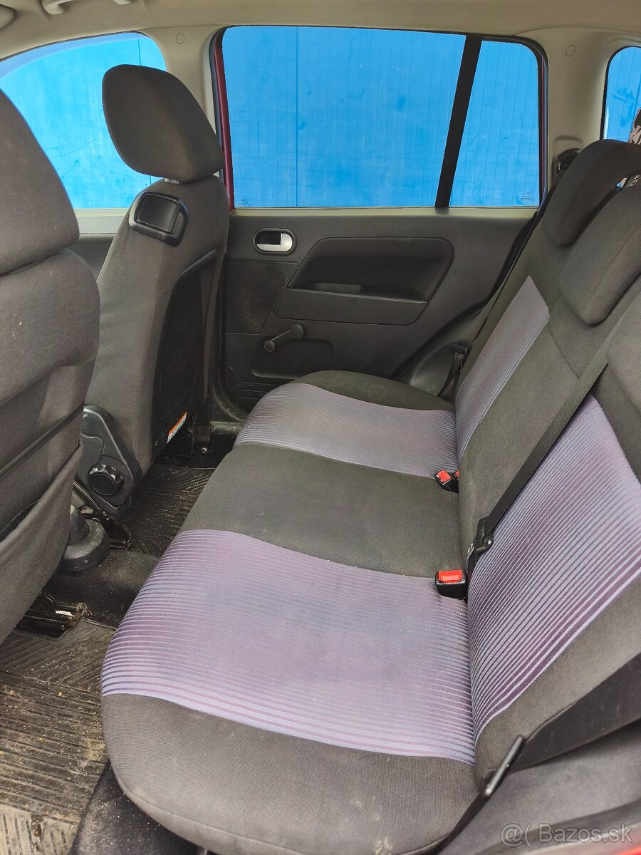 Predám Ford Fusion - 2