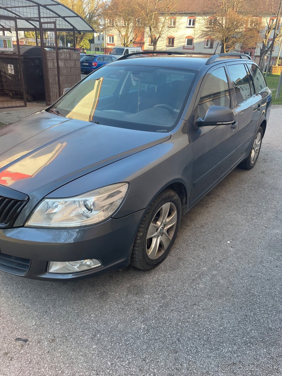 Predám Škoda Octavia Combi 2 facelift - 2