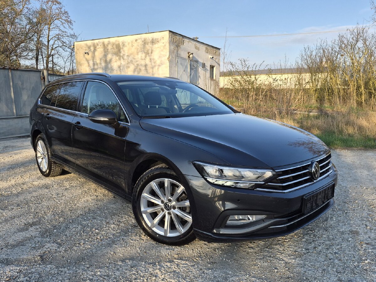 Volkswagen Passat Variant 2023 2,0 TDi DSG - 2