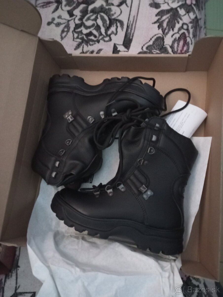 Kanady Gore-Tex, veľkosť 35 - 2