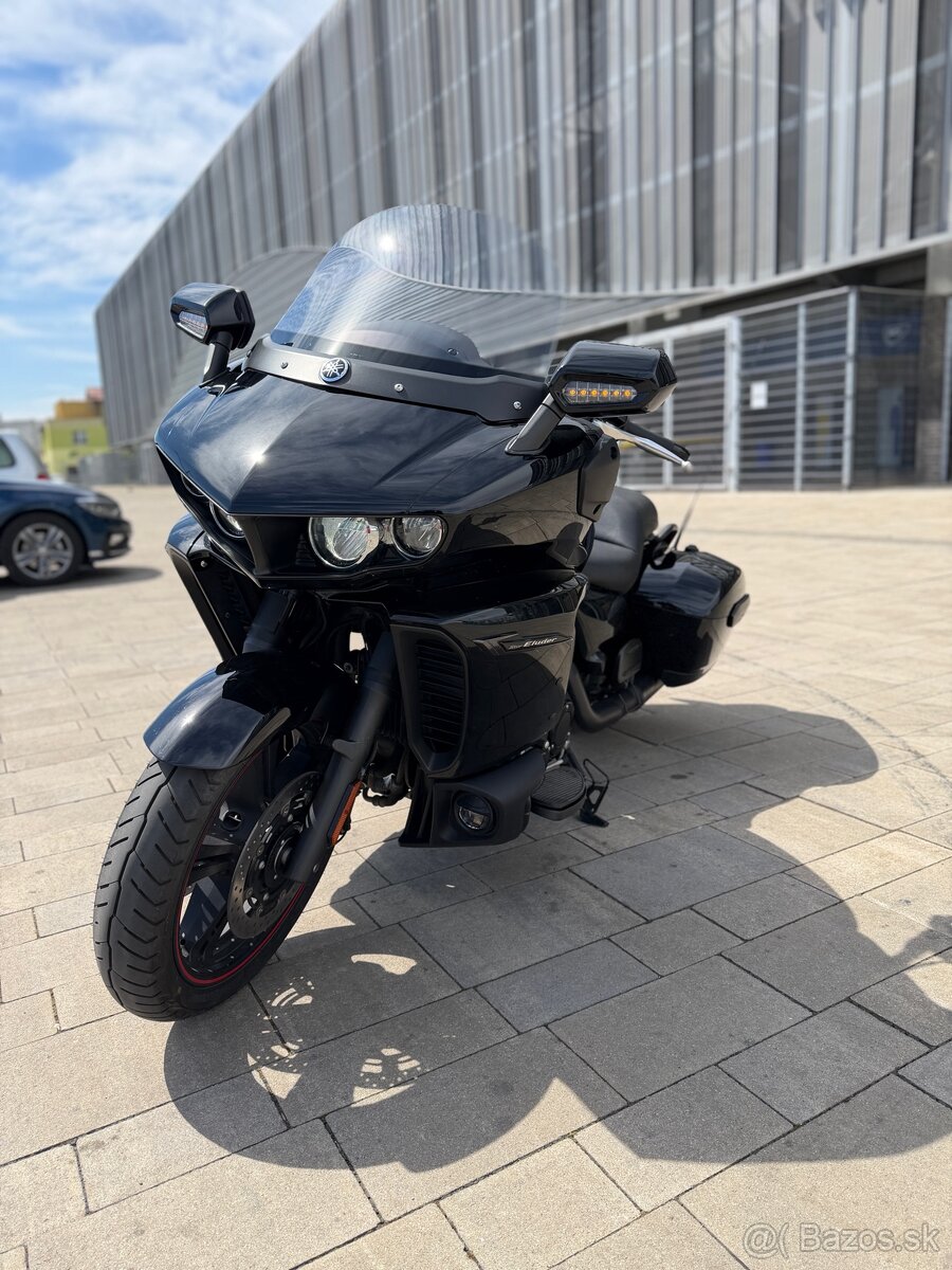 Yamaha Star Eluder - 2