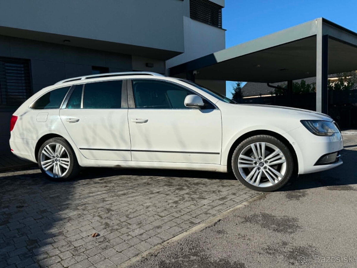 2014 Škoda superb combi ii 2.0 tdi cr elegance 4x4 103kw - 2