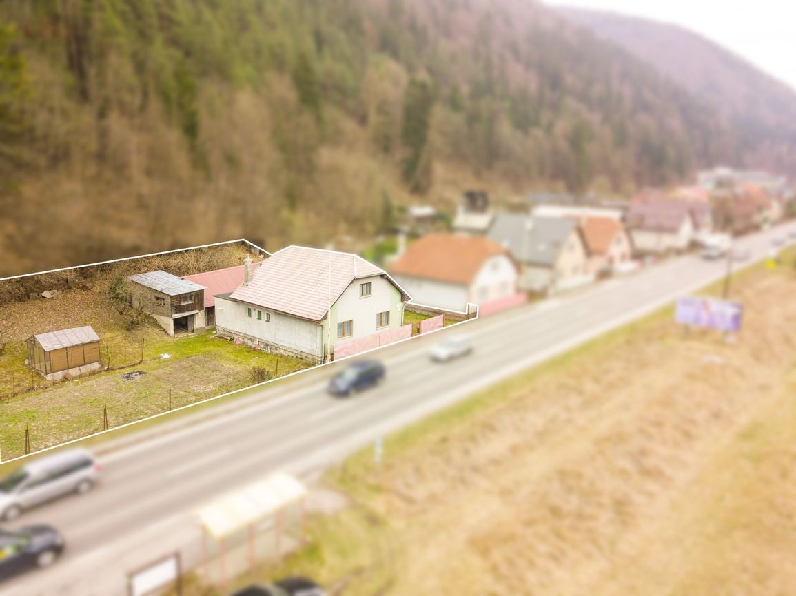 NA PREDAJ RODINNÝ DOM : RUŽOMBEROK - BIELY POTOK - 2