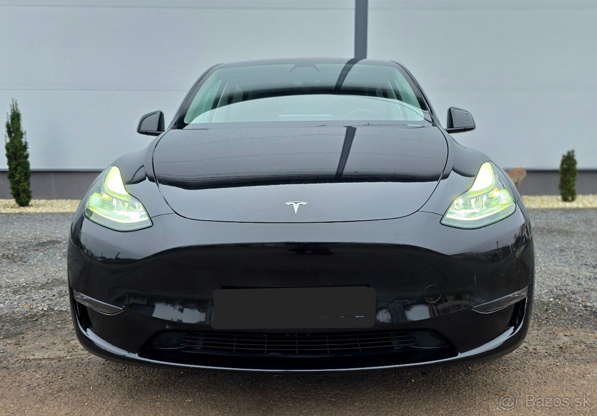 Tesla Model Y Dual Motor Long Range 42tkm rv2023 - 2