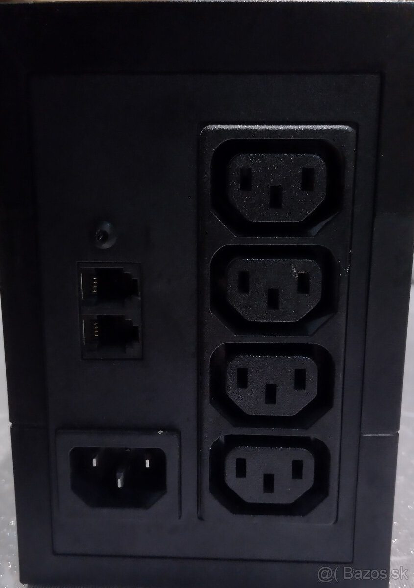 Predám záložný zdroj Eaton e5 - 2