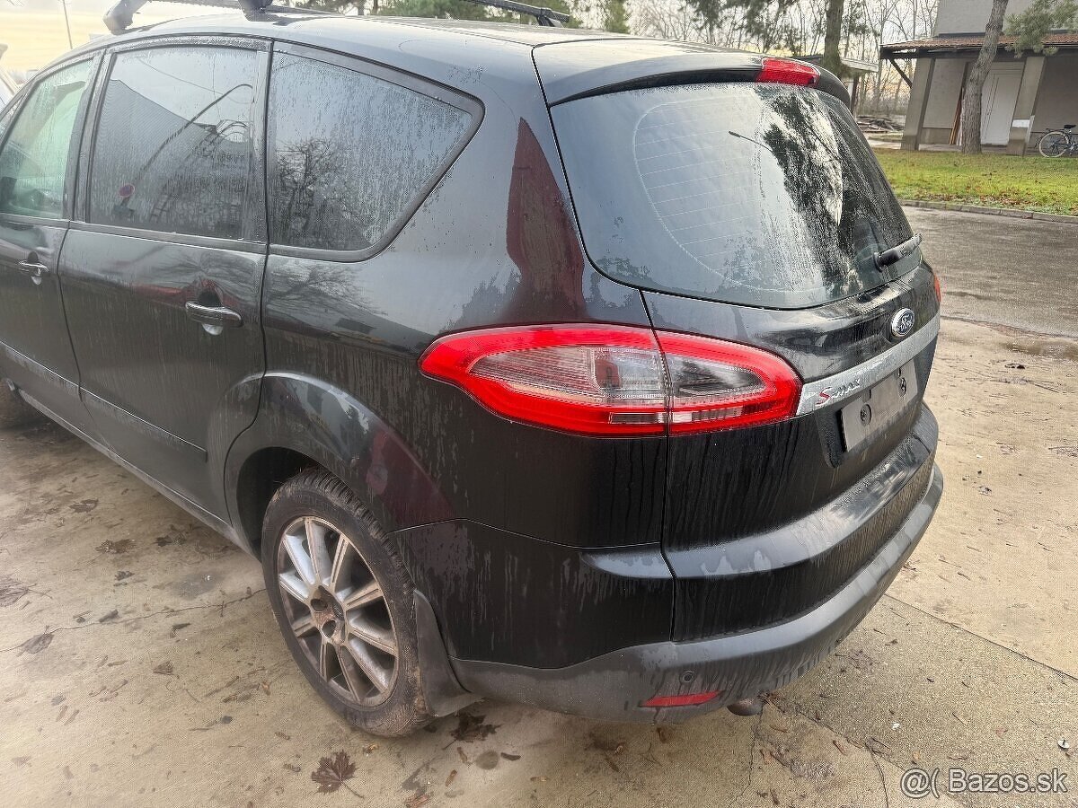 Rozpredam Ford S-Max 2013 facelift 2.0 TDCI - 2