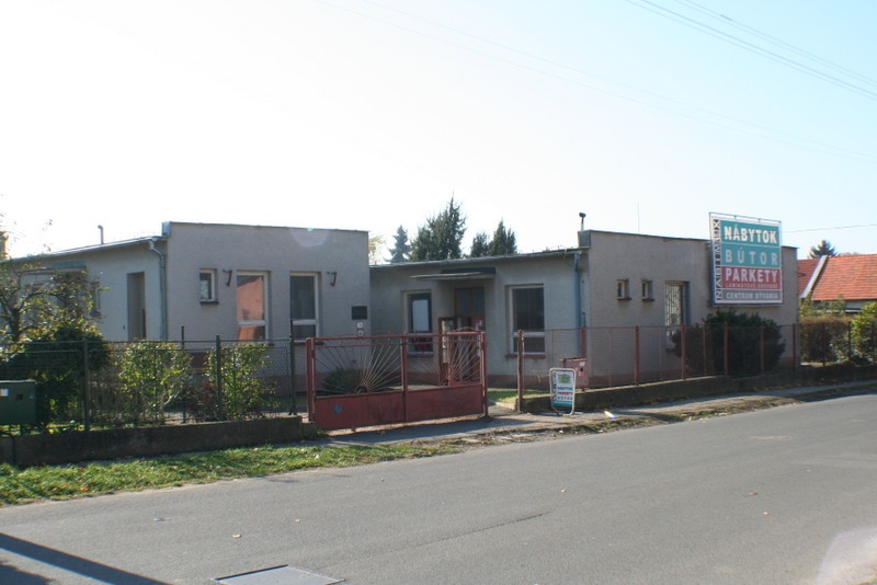 Na predaj (prenájom) lukratívny komerčný priestor. - 2