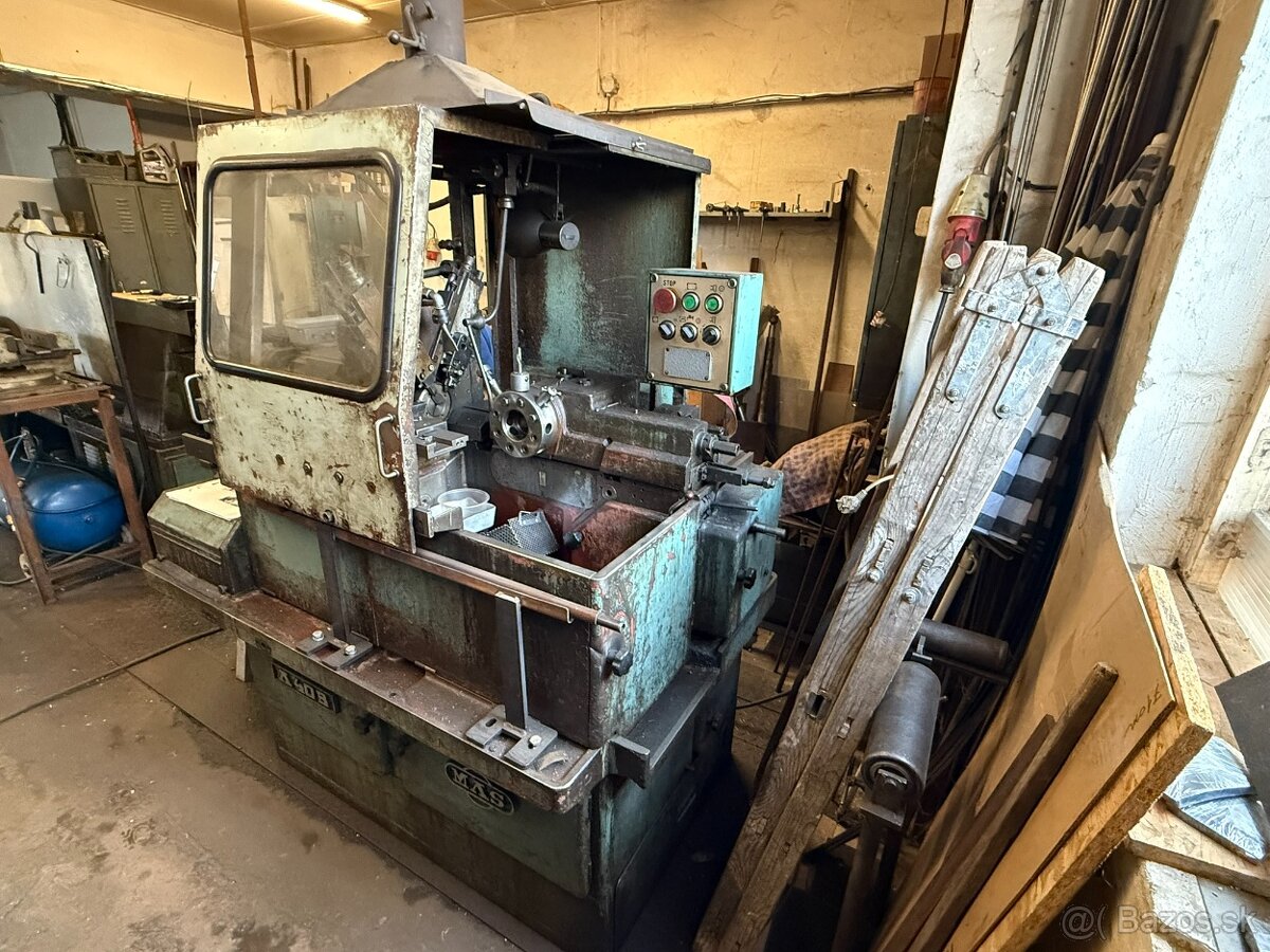 Sústružnícky automat MAS A 40B - 2
