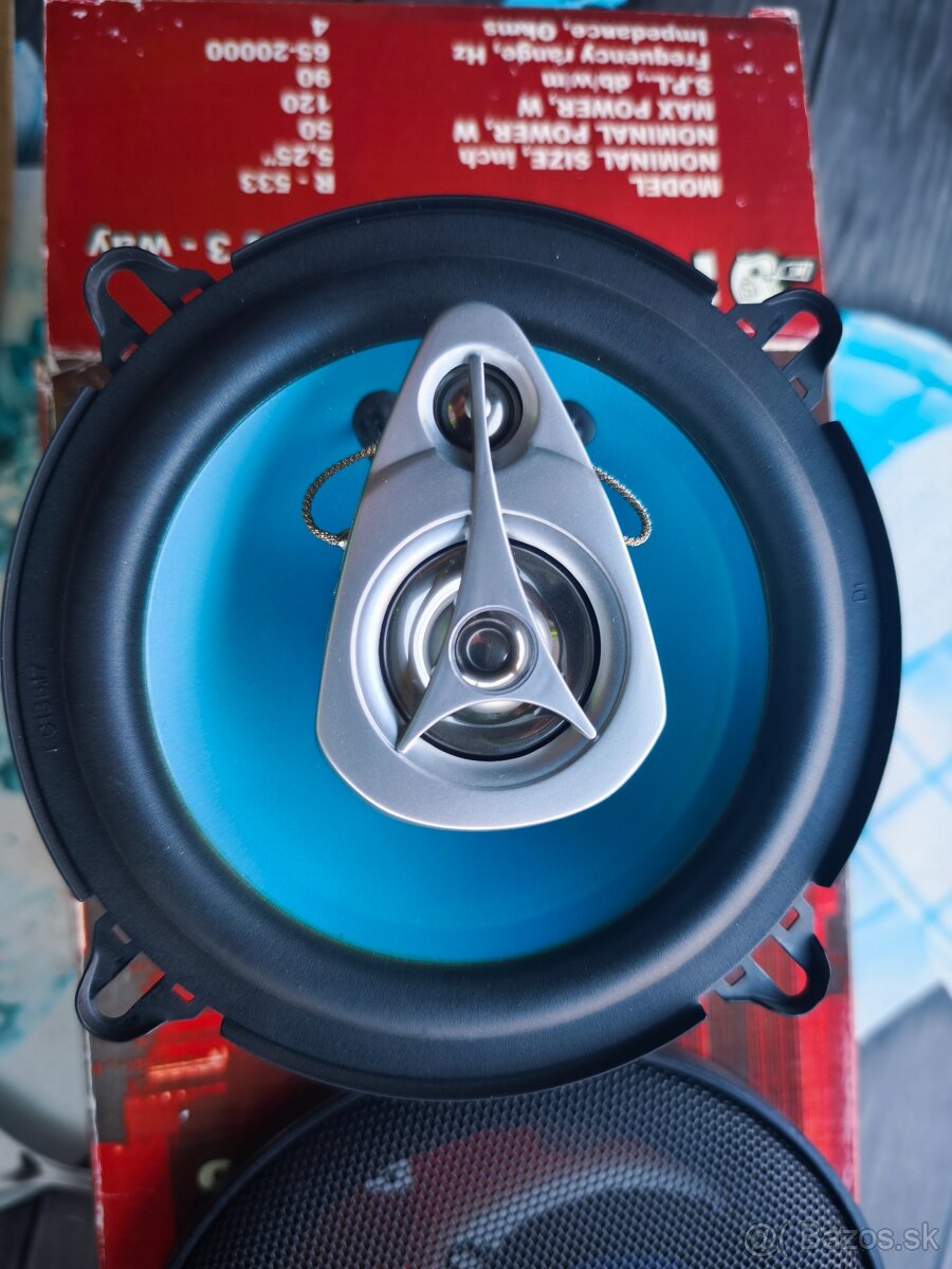 Reproduktory do auta - 2