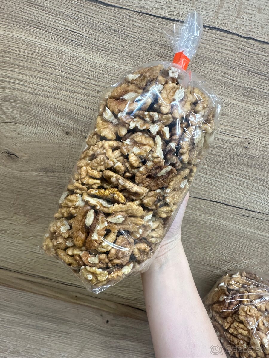 Orechy tohtoročné vlašské - 2