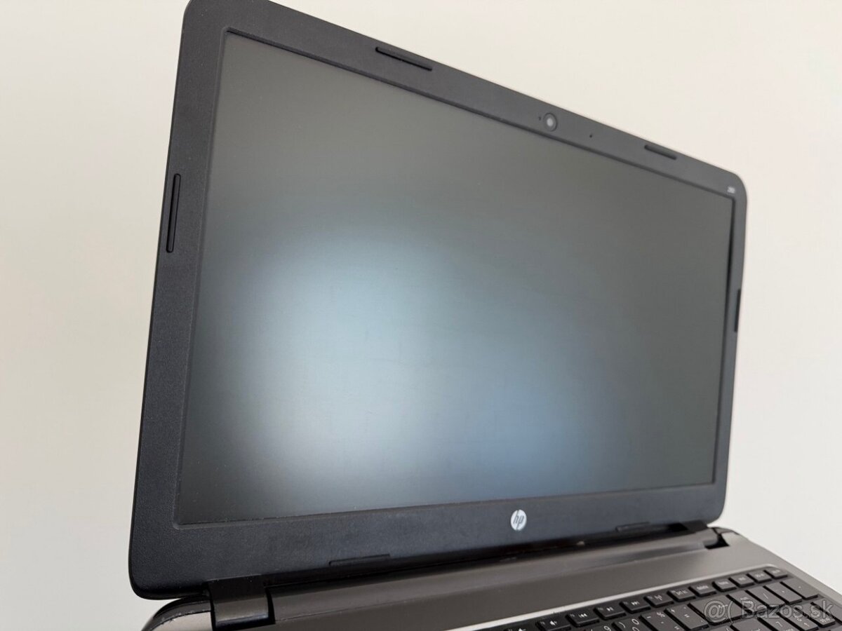HP, 256gb SSD,Čistý Windows 10 a Word,Excel,PowerPoint 2024 - 2