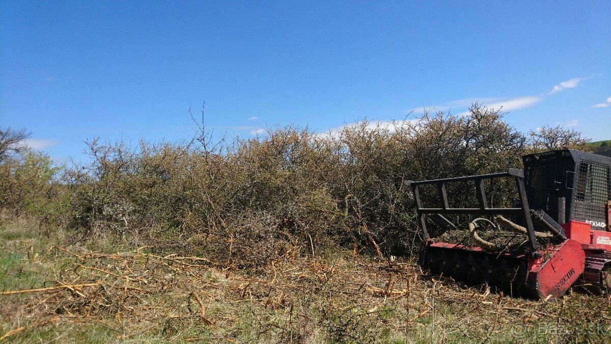 Lesná fréza FECON FTX140 FM - 2