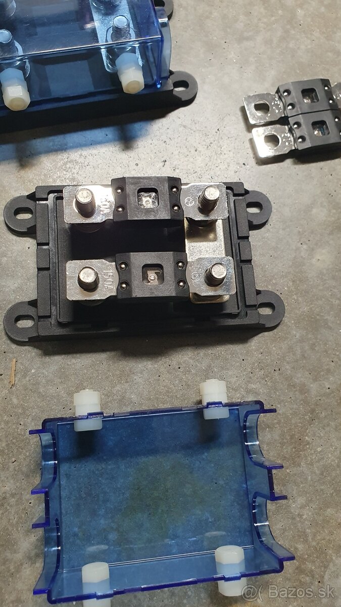 Poistky a drziaky 150A MEGA - 2