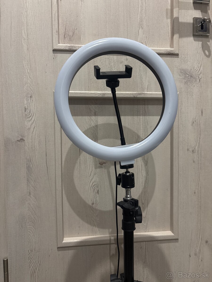 LED svetlo stojan - 2