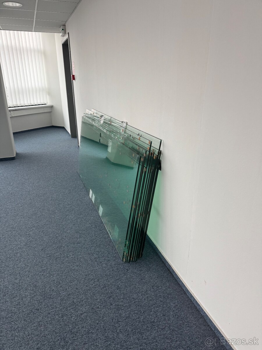 PROFI SŤAHOVANIE VYPRATÁVANIE PREPRAVA MONTÁŽ BÚRANIE KE - 2