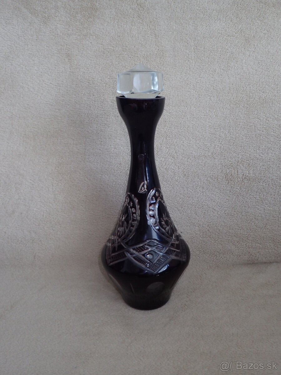 Rubínové sklo karafa - 2