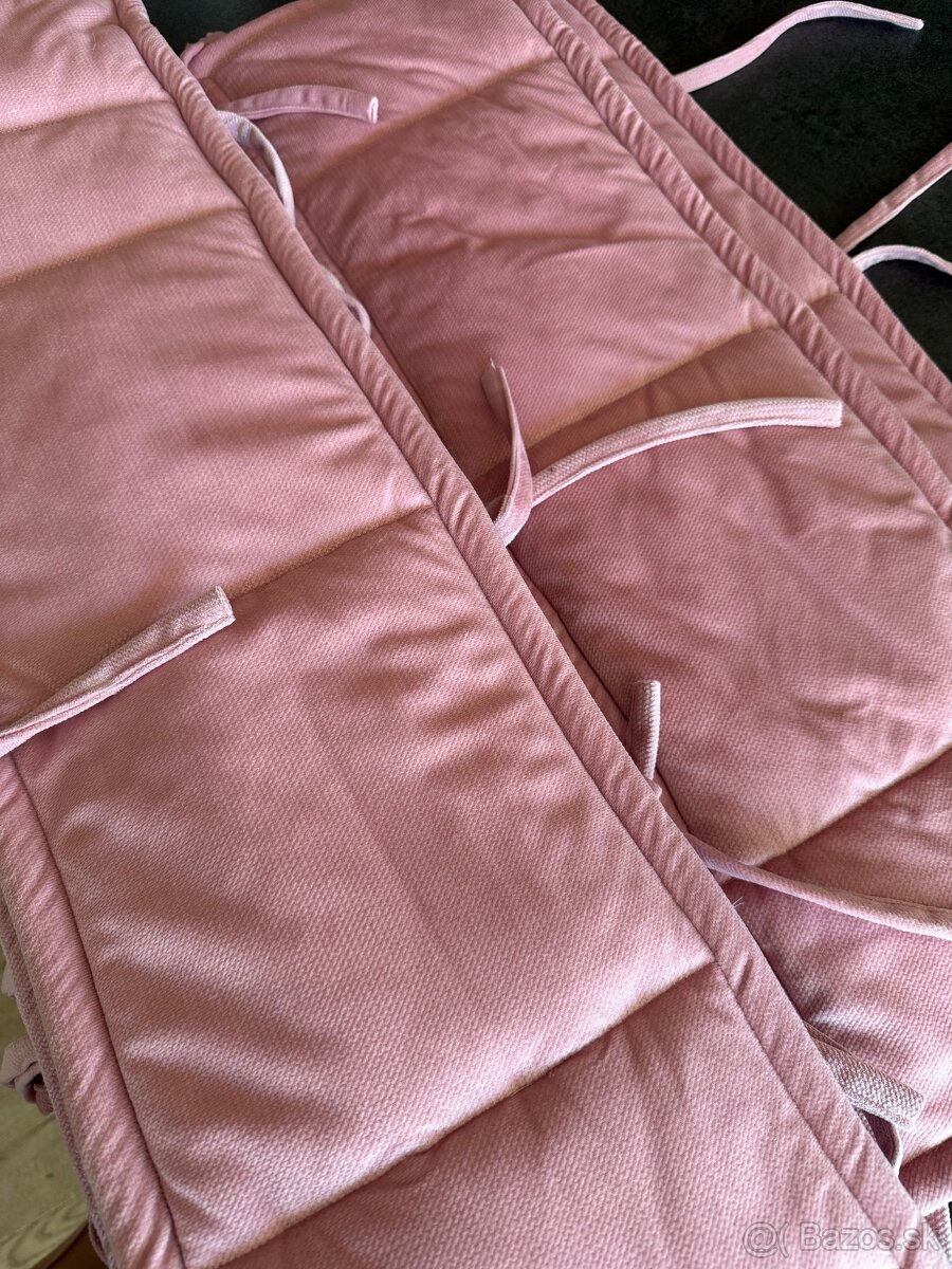 Mantinel do postieľky - 2