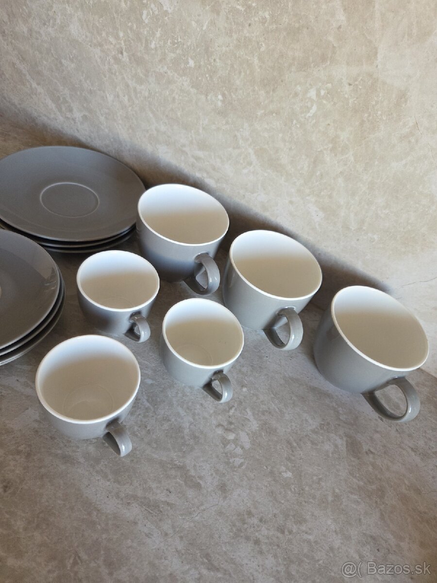 Súprava šálok a podšálok - 2