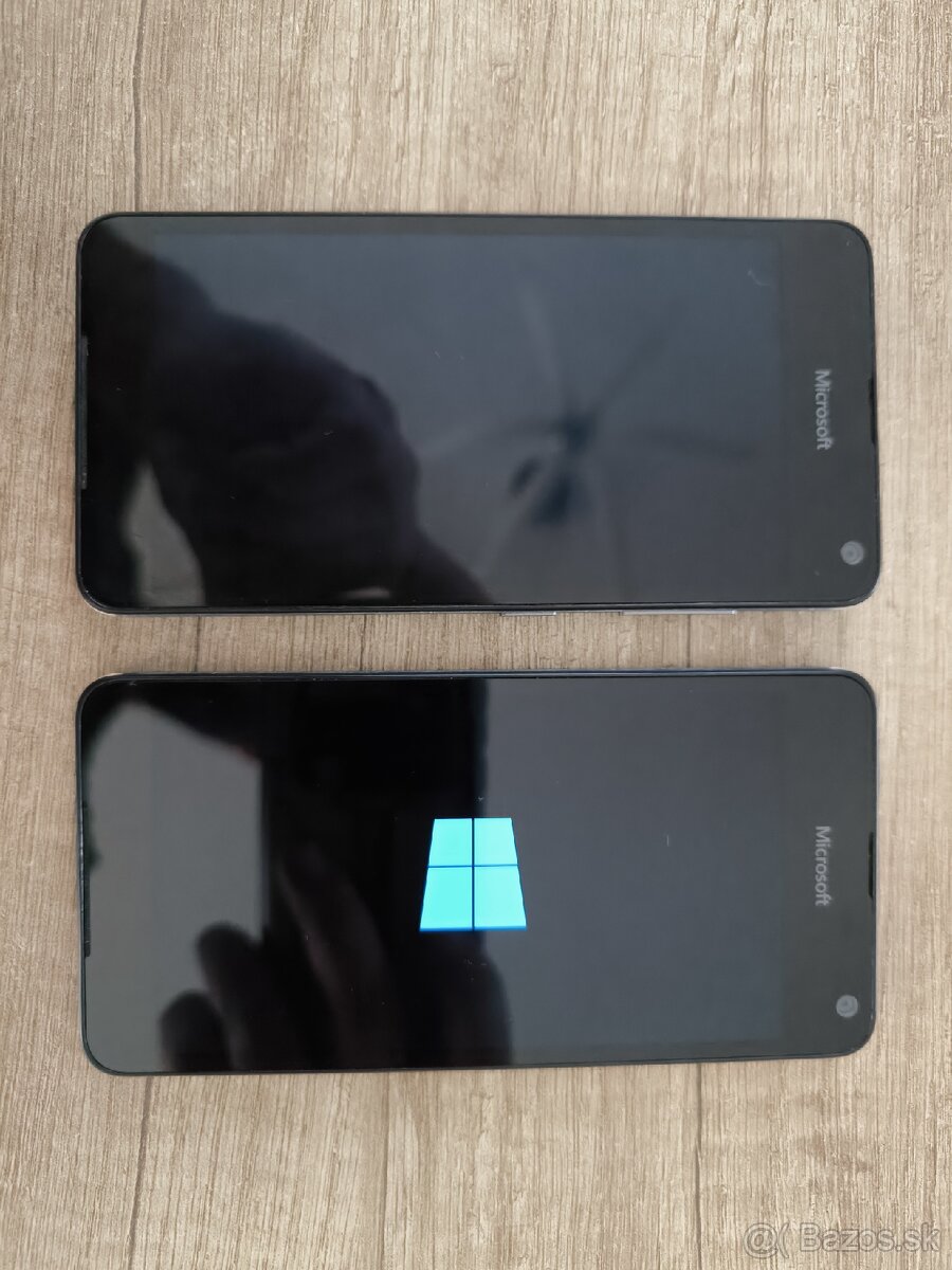 Predám mobilný telefón Nokia Microsoft Lumia 625 - 2