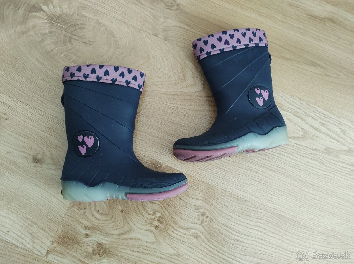 Zateplené svietiace gumáky - 2