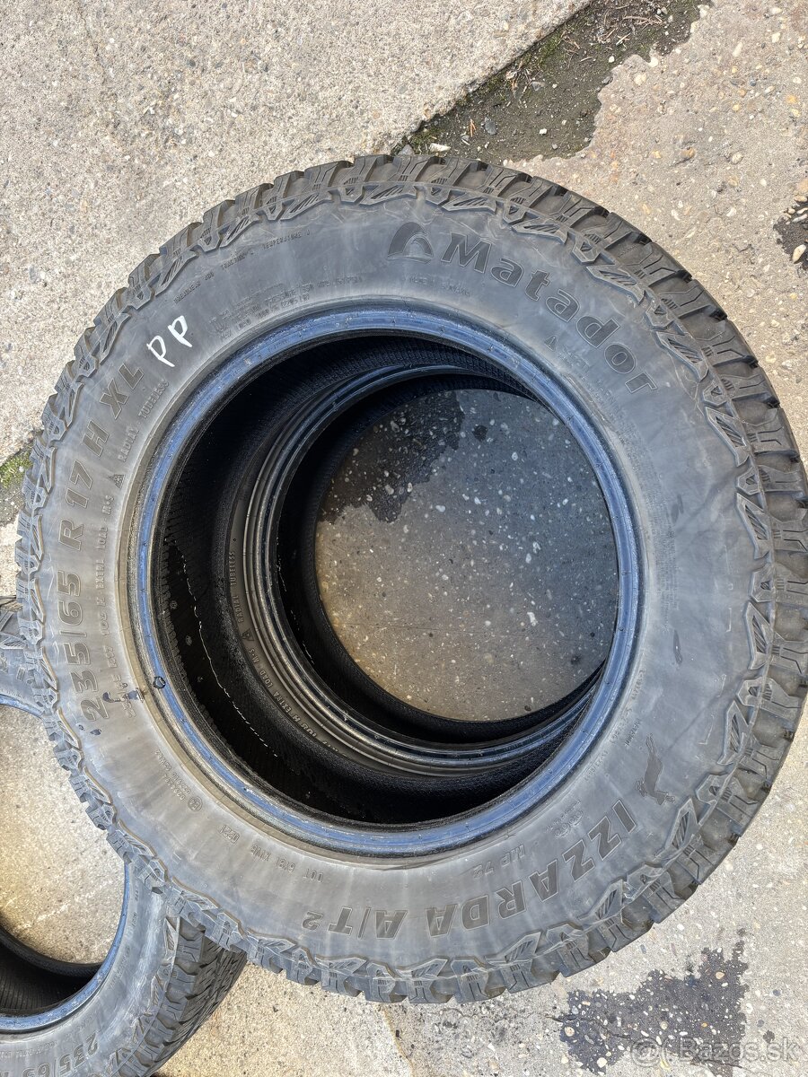 Matador 235/65 R17 H XL - 2