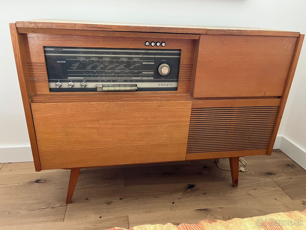 Predam retro radio gramofon - 2