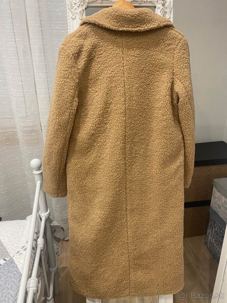 Kabát umelej kožušiny - 2