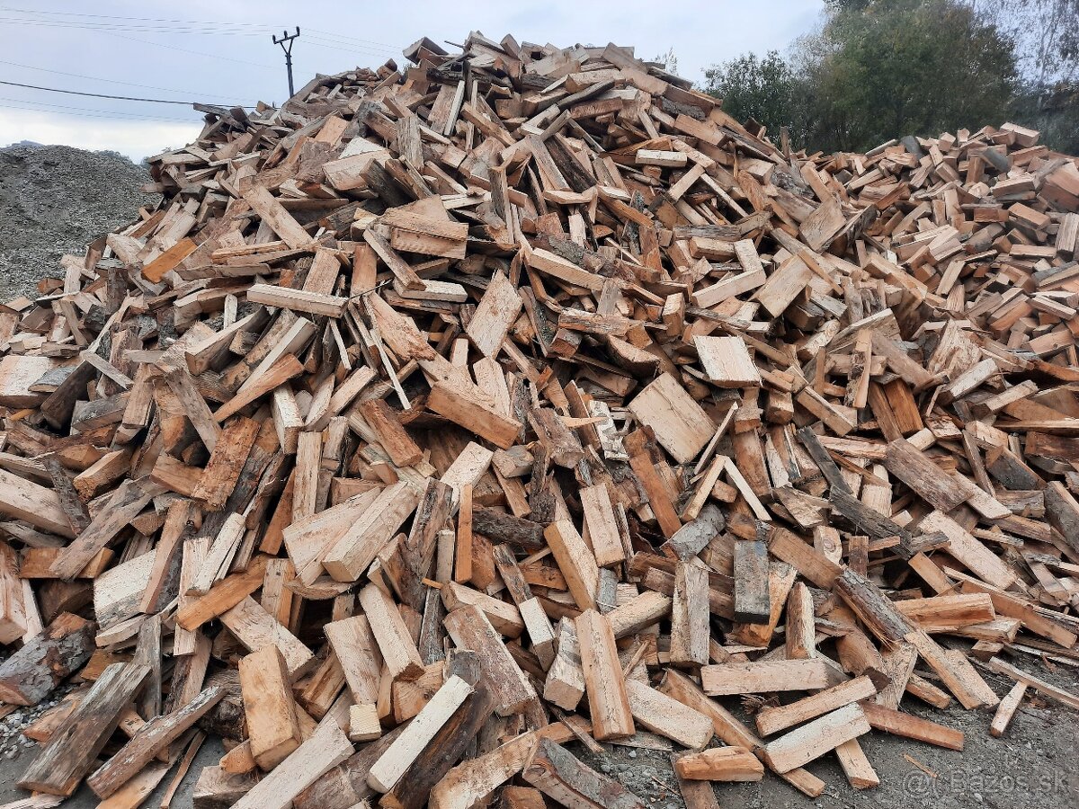 ŠTIEPANÉ BUKOVÉ DREVO -EKOSPOL Vranov - 2