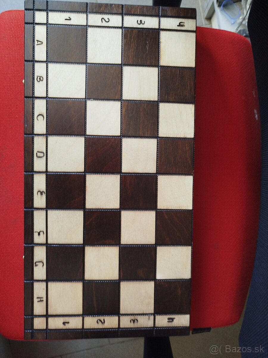 Predám drevené šachy - 2