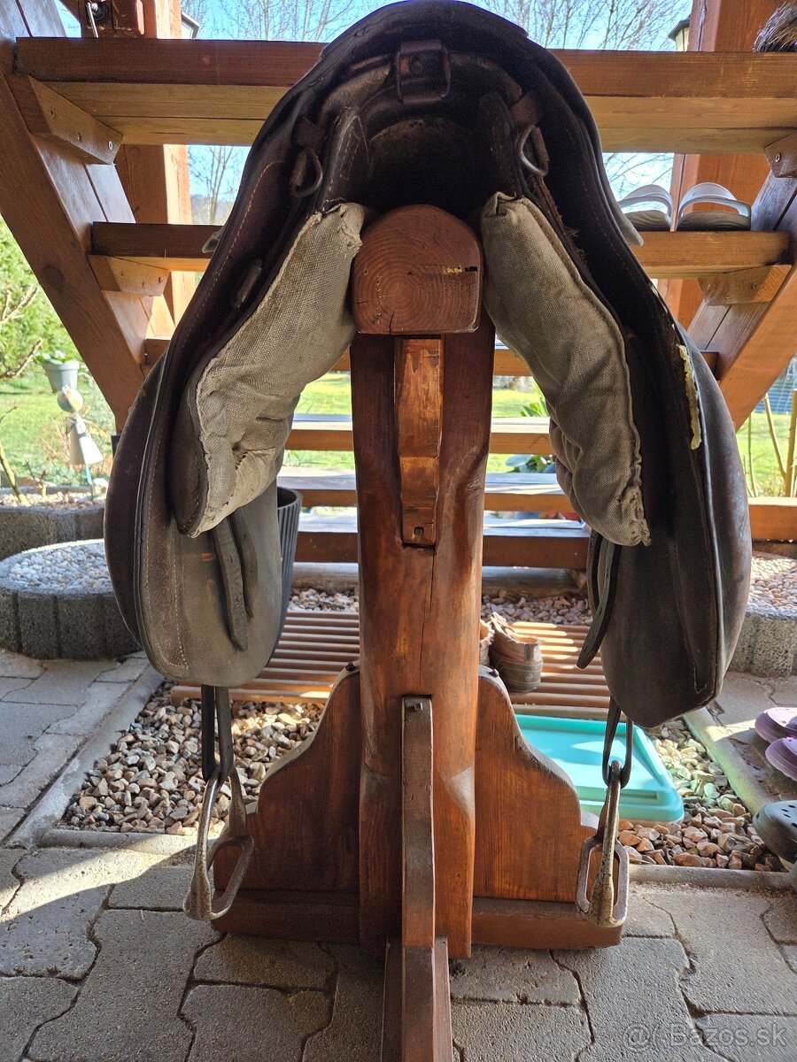 Barová stolička sedlo. - 2