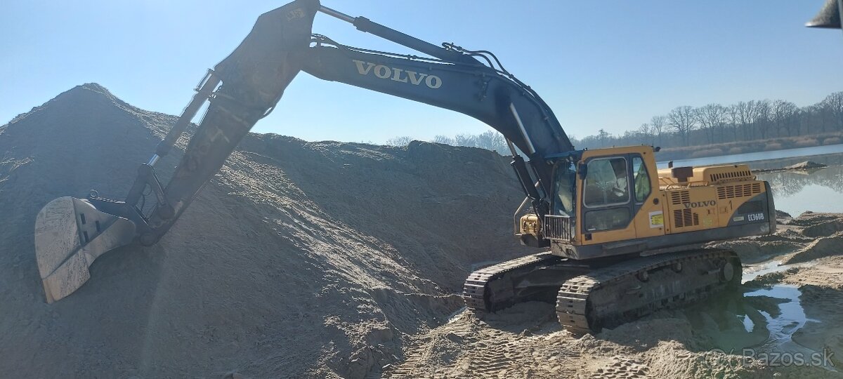 Rýpadlo Volvo EC 360 B - 2