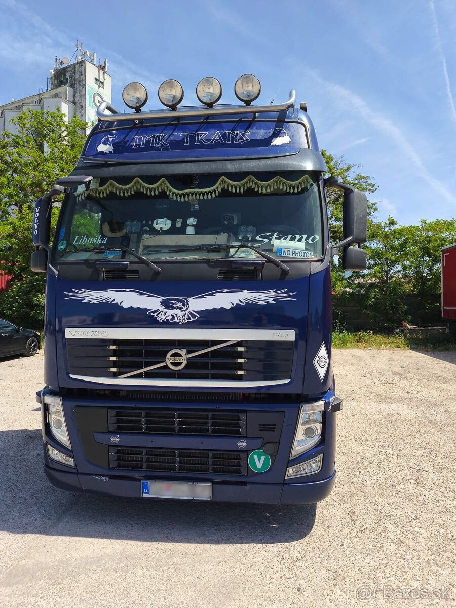 Súprava Volvo -Benalu- úžitočná nostnost - 2