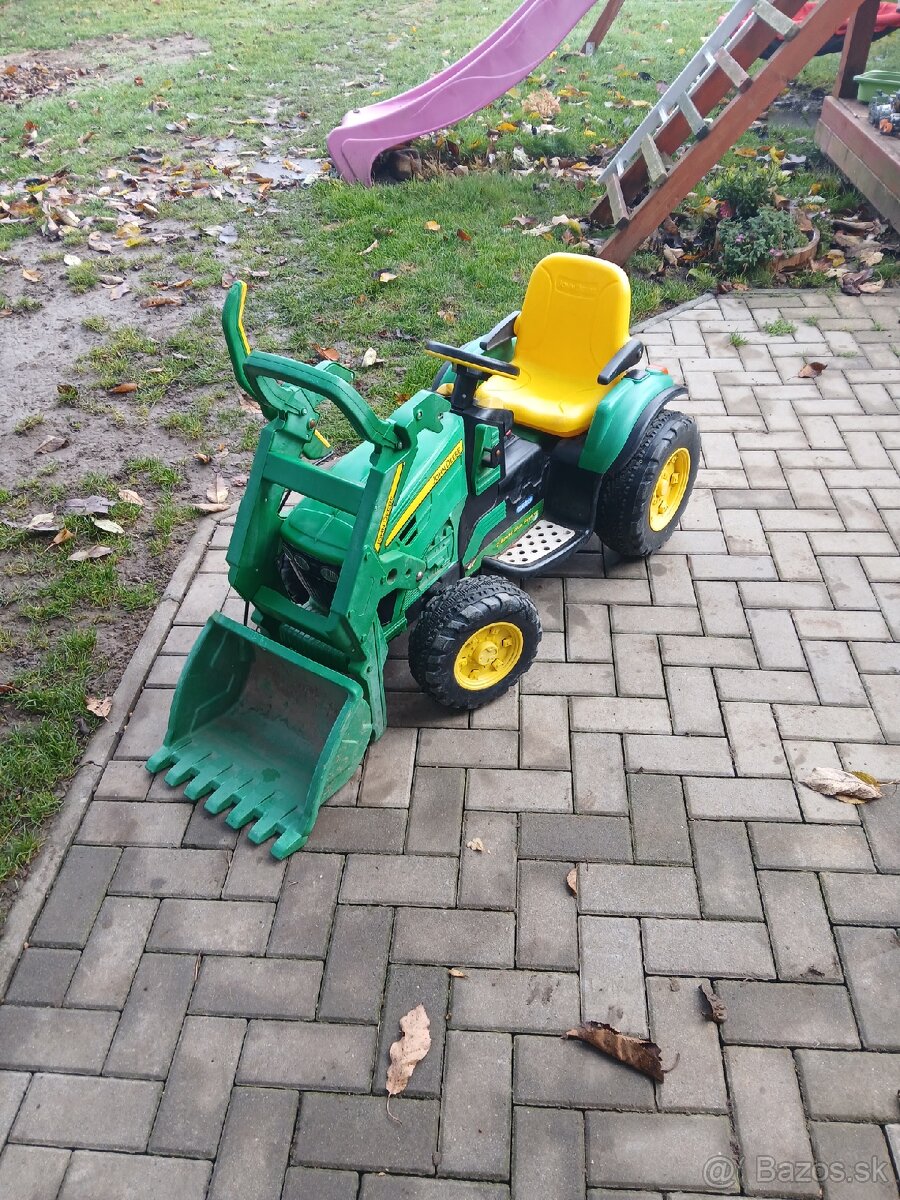 John deere peg perego elektricky traktor - 2