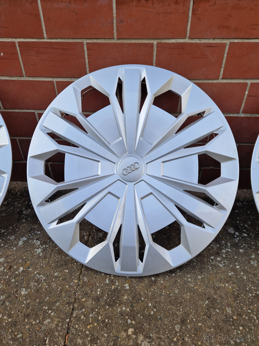 puklice audi r17 kryty disku Audi Puklice 17 R17 - 2
