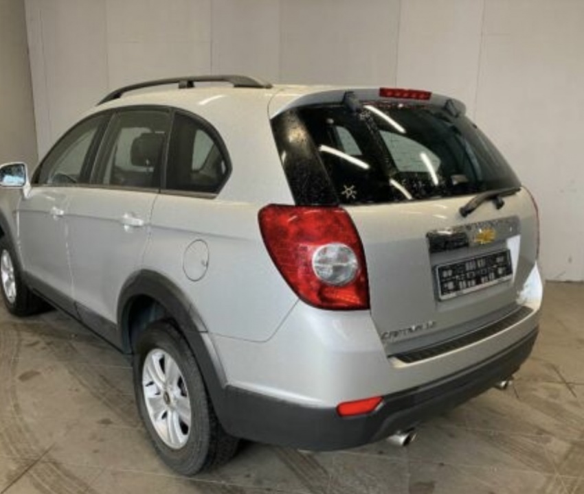 Chevrolet Captiva 2.0 7-miestne LT SK ŠPZ - 2