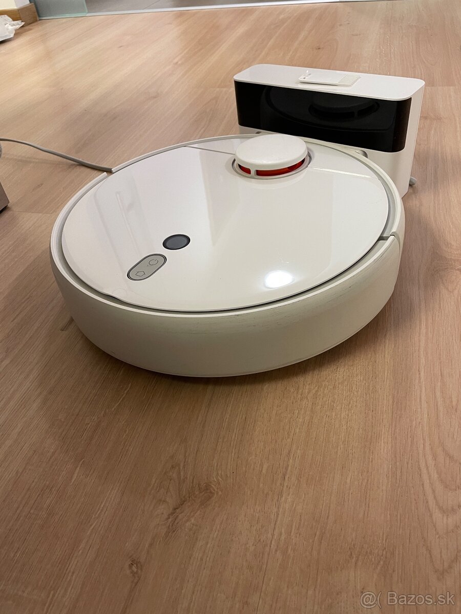 Predám robotický vysávač Xiaomi - 2