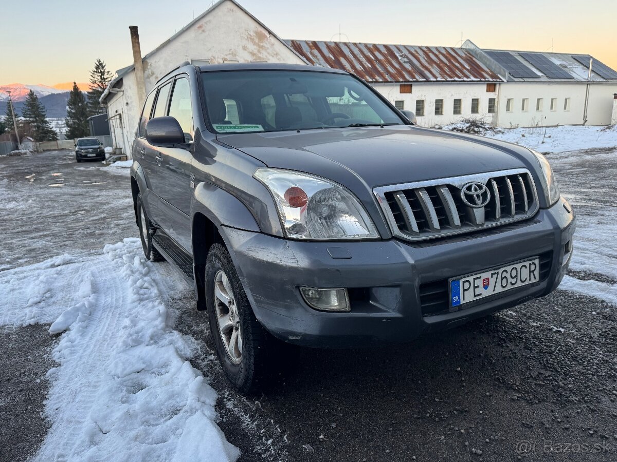 Toyota Landcruiser 120, 3.0 D-4D 120kw - 2