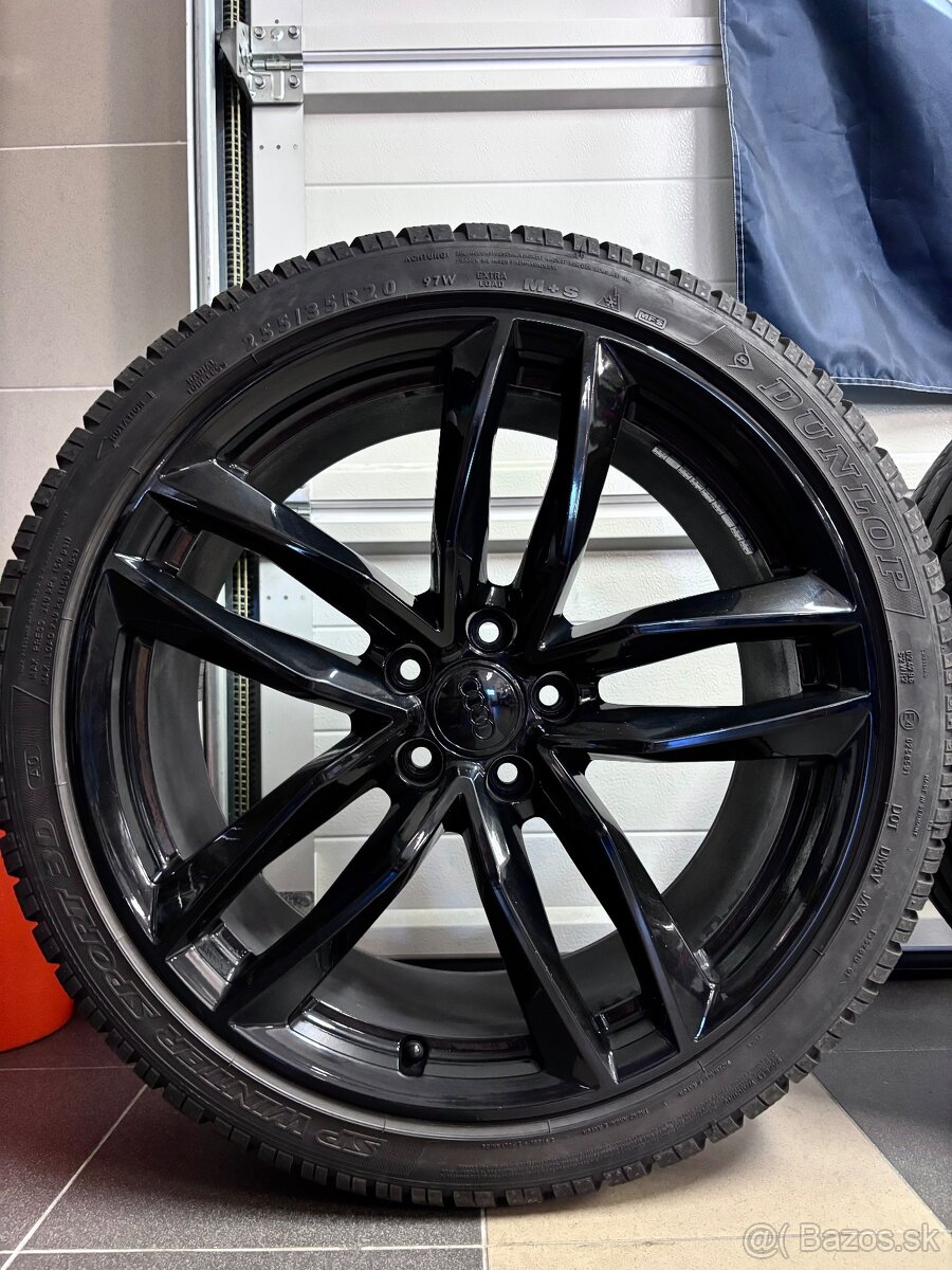 Audi Competition Black 5x112 R20 - 2