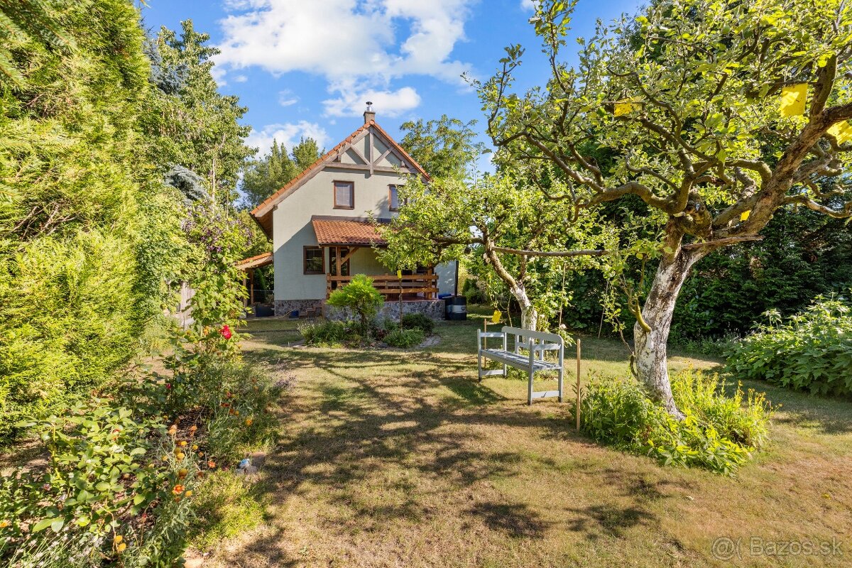 5–IZB.RD, POZEMOK 796m²,GARÁŽ,TERASA,PIVNICA,SENECKÁ,PEZINOK - 2