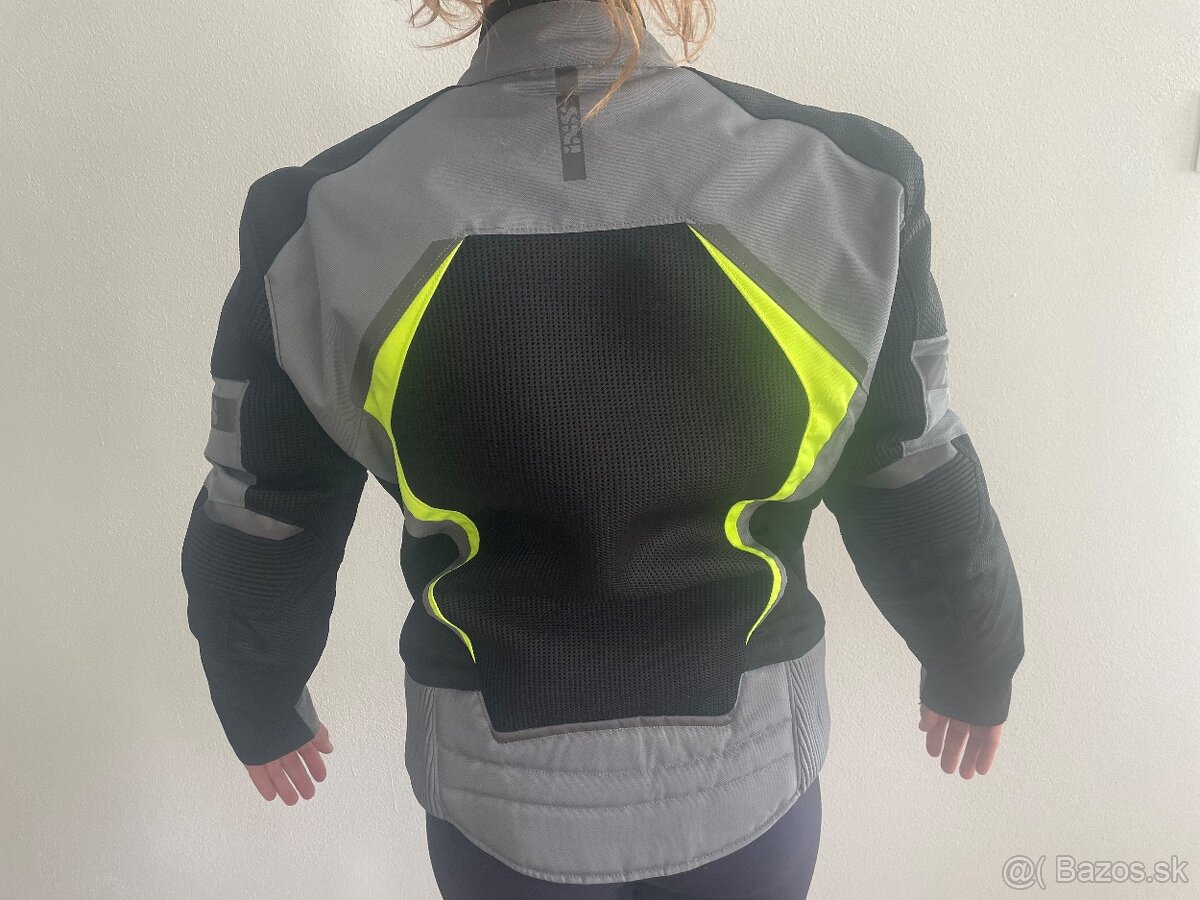 Bunda IXS Andorra - 2