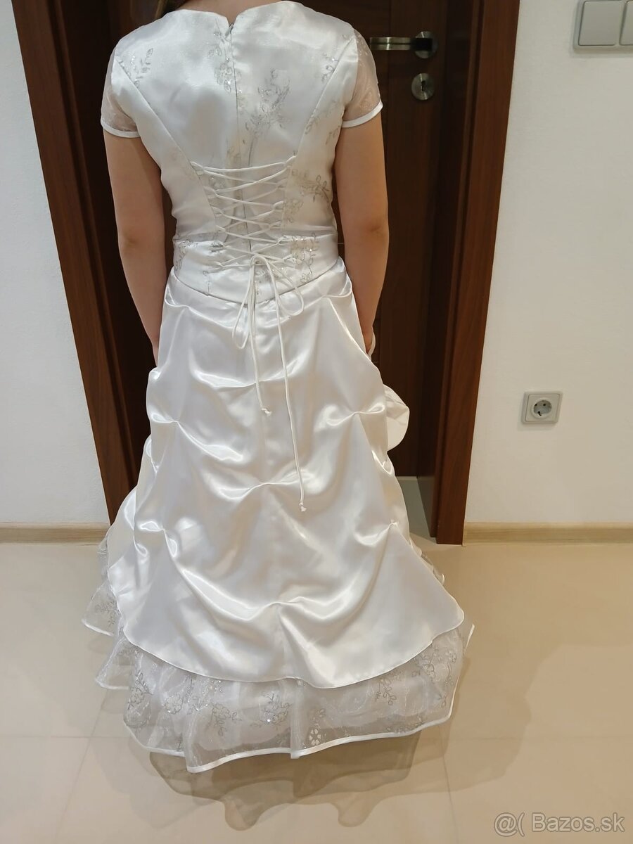 Šaty na prijímanie - 2