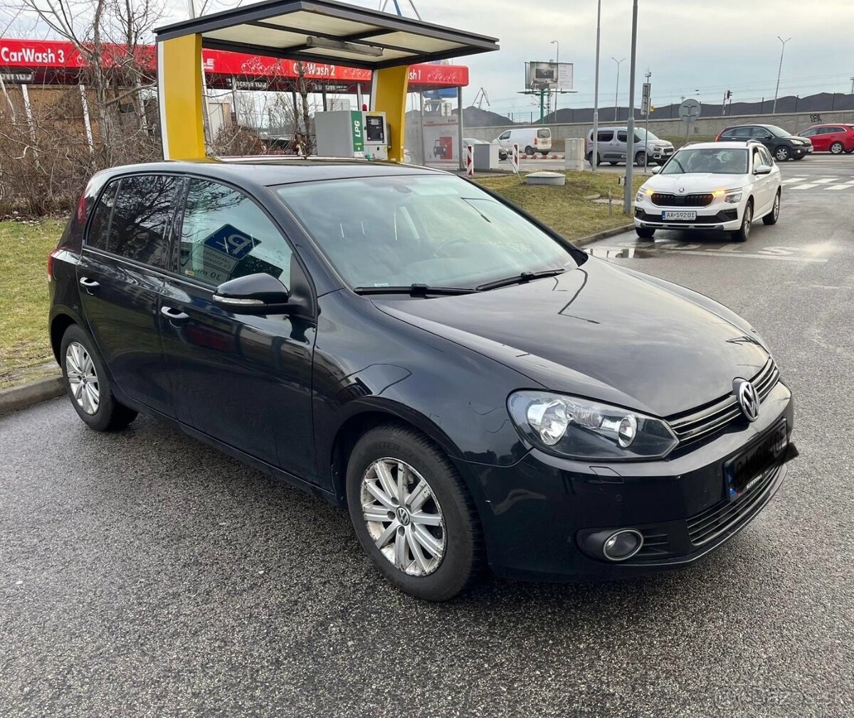 Predám Volkswagen Golf VI - 2