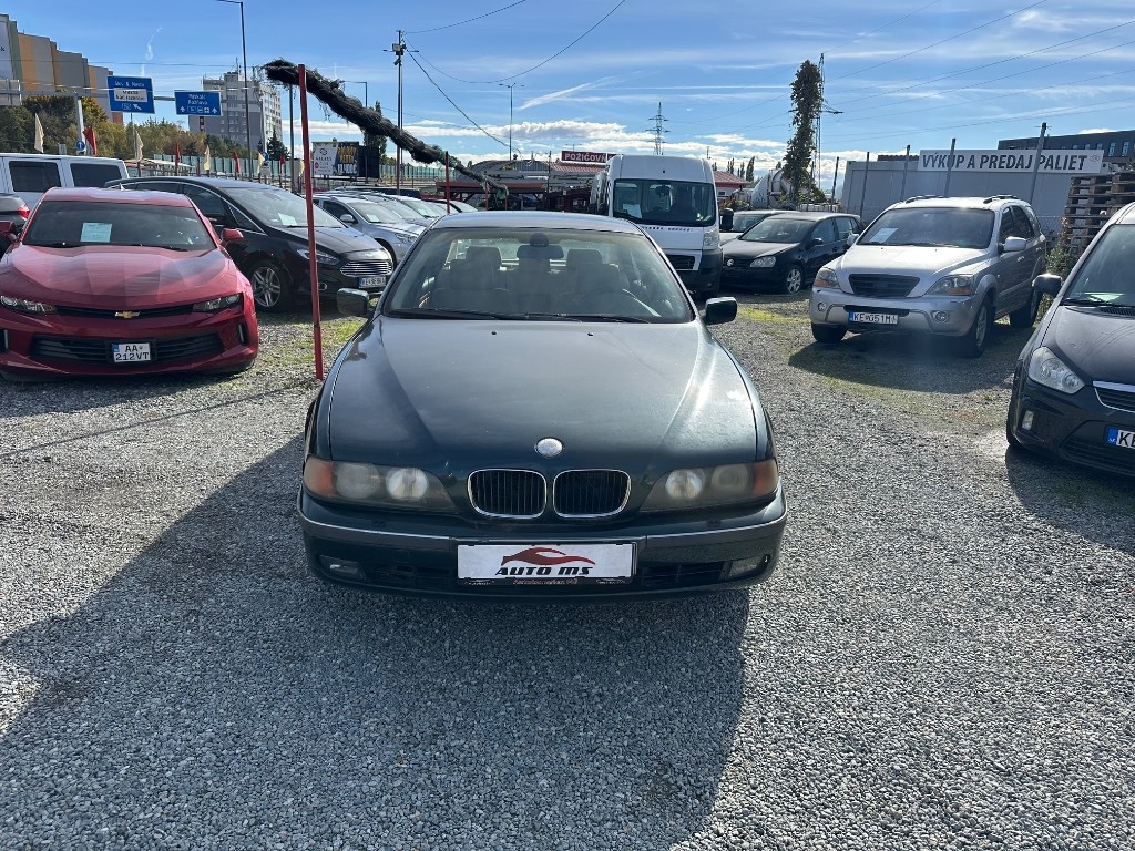 BMW Rad 5 523 i A/T - 2