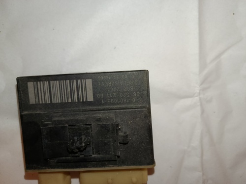 rele modul 9552021180 20€ - 2