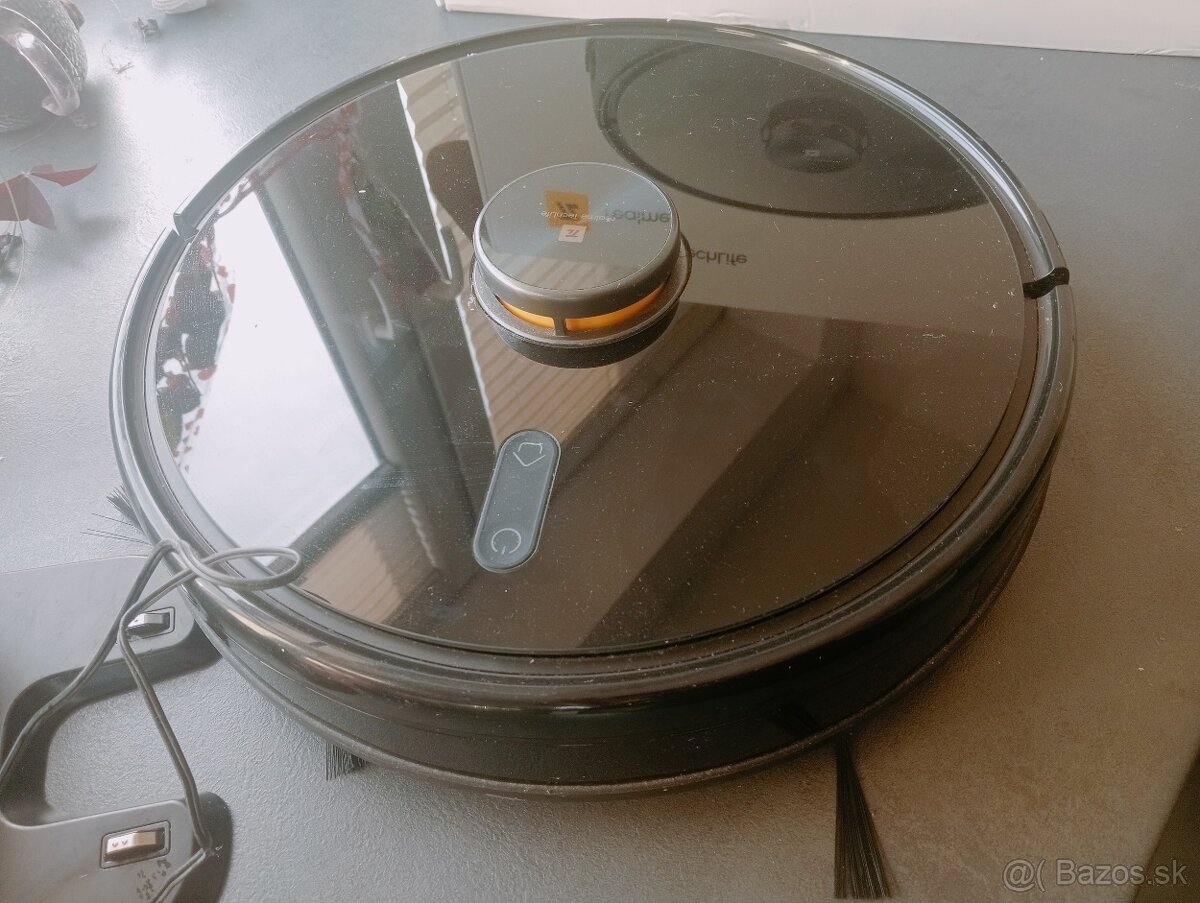Realme techlife robot vacuum - 2