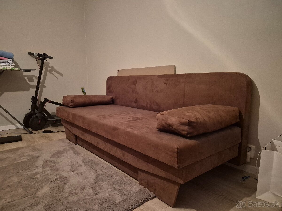 Rozkladacia pohovka - 2