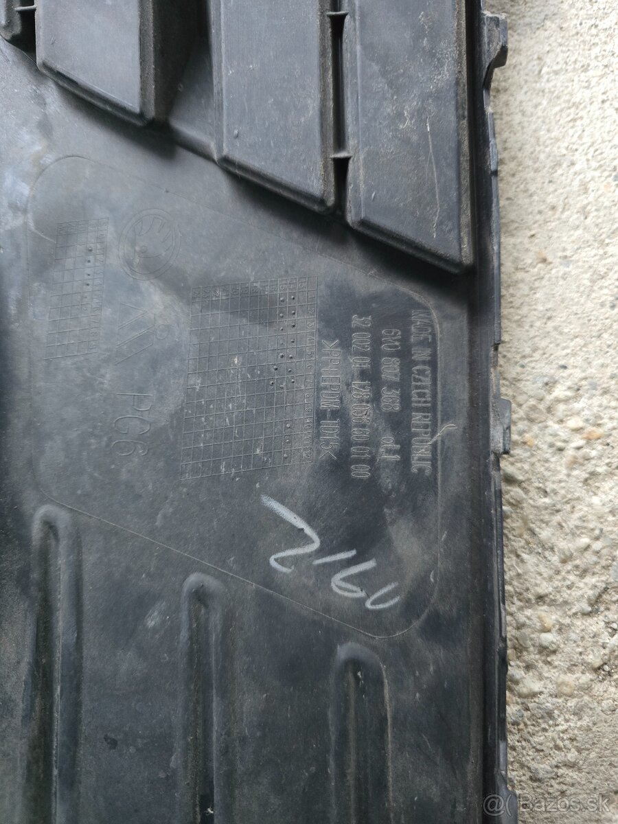 Predám predný kryt náraznika Škoda Fabia 3 - 2