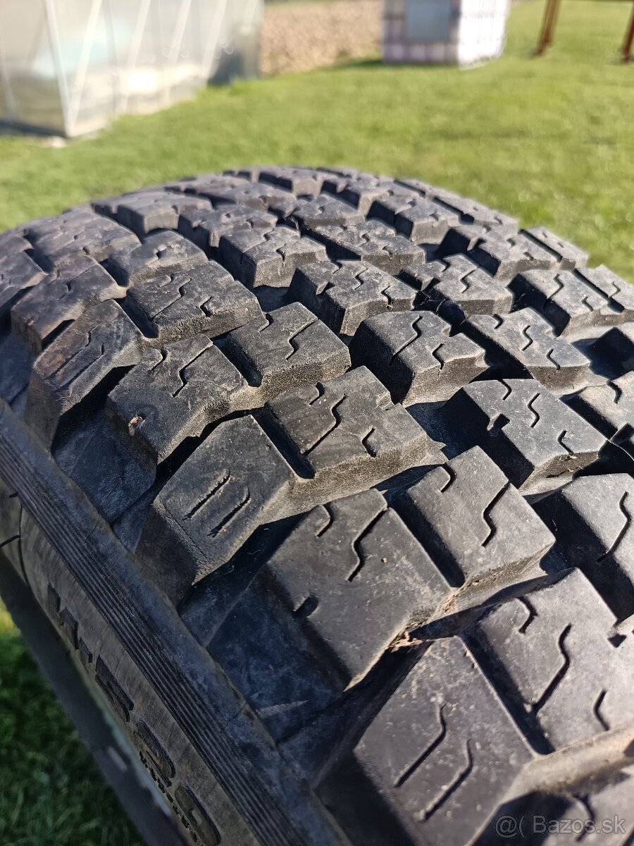 Mitsubishi Pajero kolesá - 2