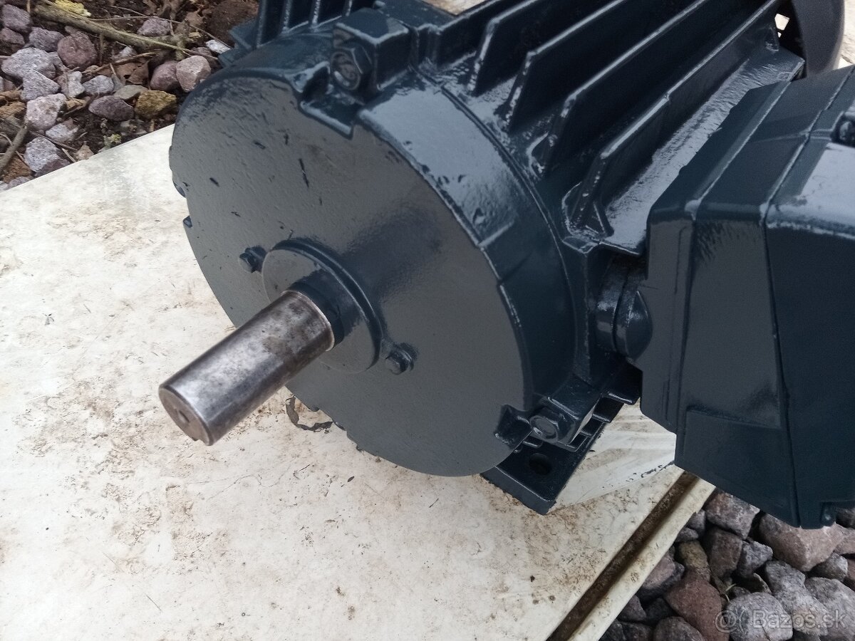 Elektromotor 3kW , 940ot. - 2