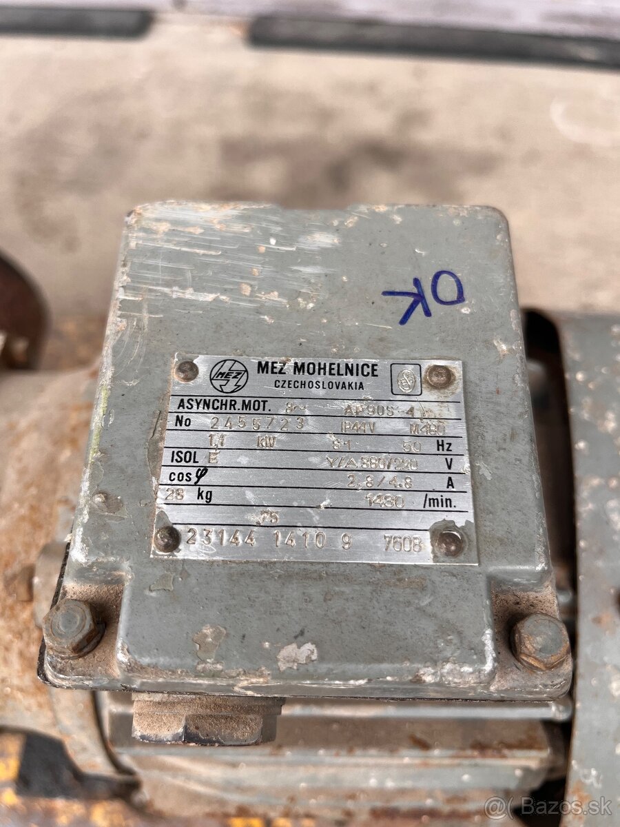 Motor sprevodom - 2